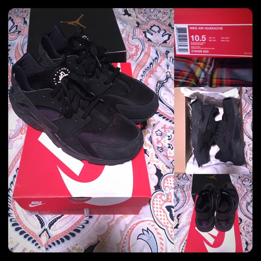 Nike Air Huaraches Size 10.5 Black